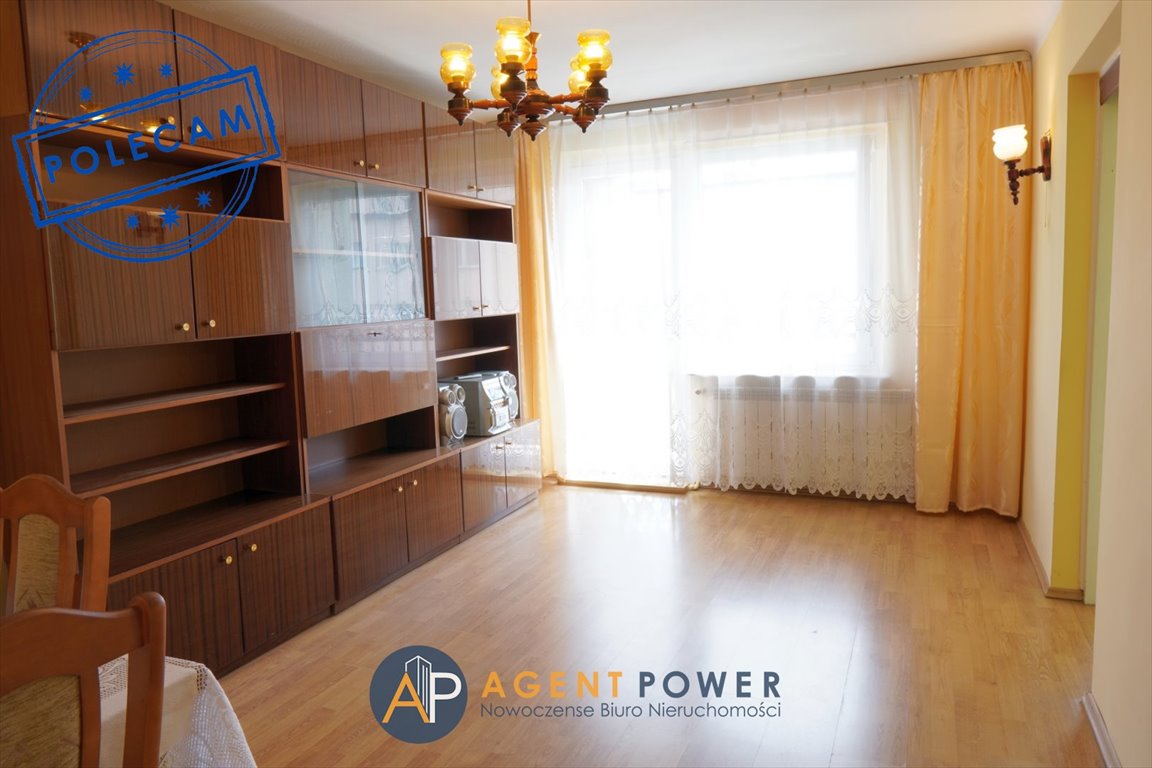 Mieszkanie trzypokojowe na sprzedaż Miechów, Osiedle Parkowe  55m2 Foto 1