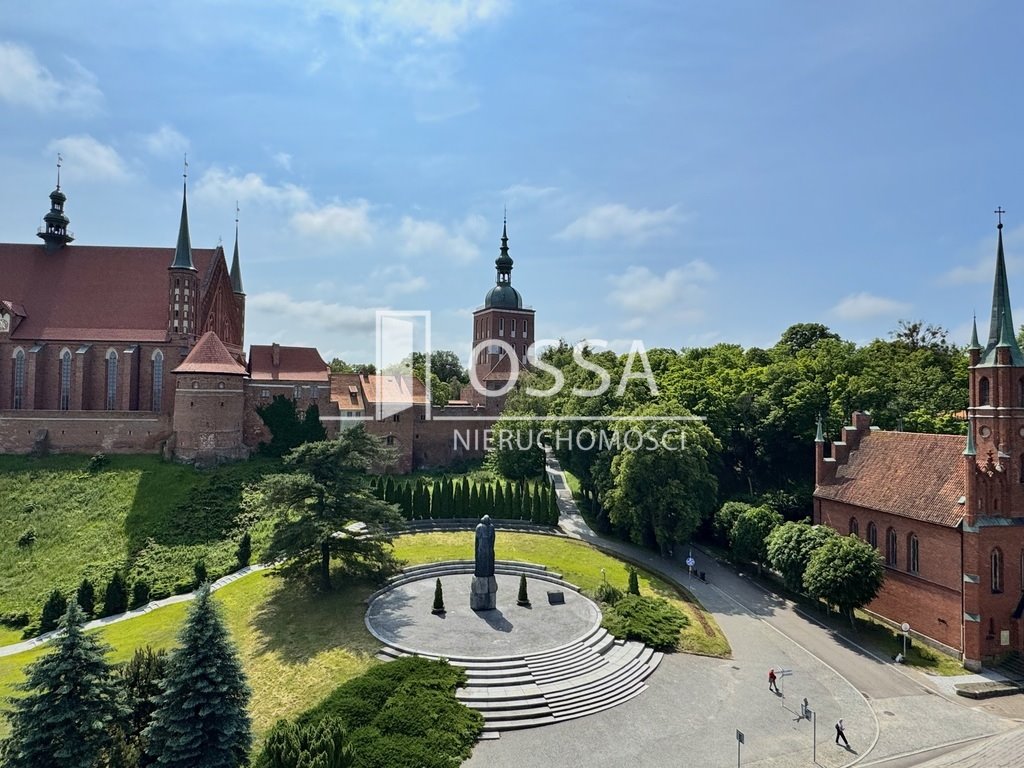 Duża działka inwestycyjna 67 ha z funkcjami mieszkaniowymi i usługowymi Frombork  671 922m2 Foto 1