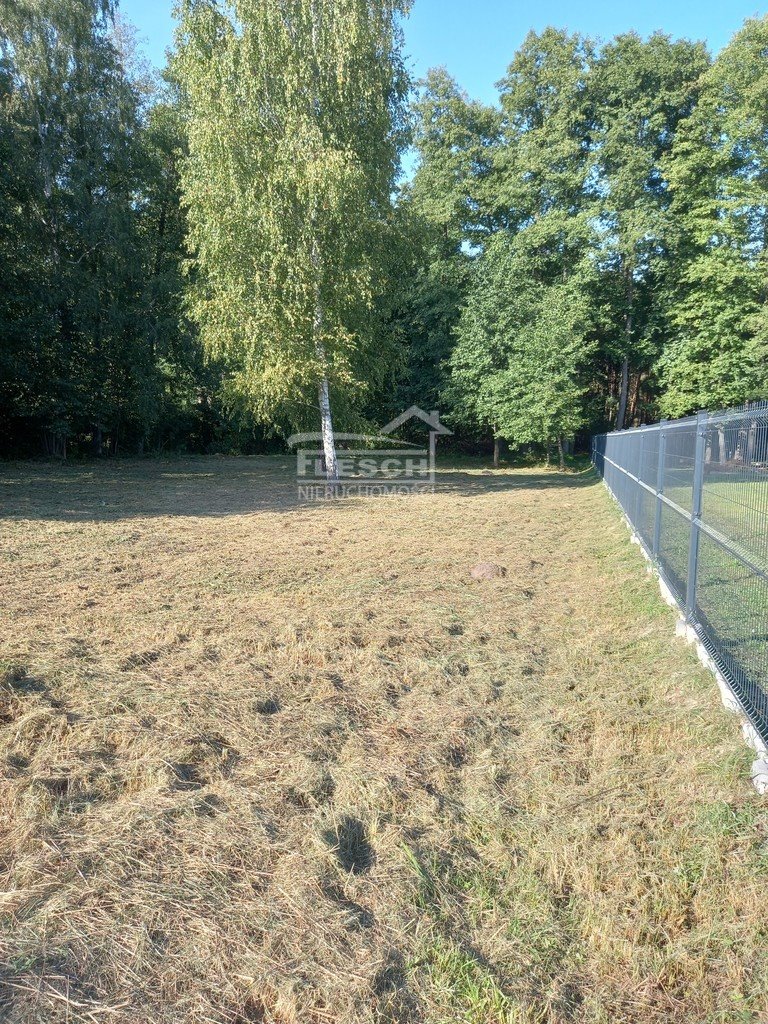 Działka budowlana na sprzedaż Huta Żabiowolska  2 090m2 Foto 1