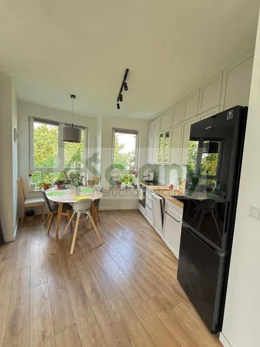 Przestronne 75m² z balkonem garażem i komórką - Włochy Warszawa, Włochy, Urwana  75m2 Foto 1