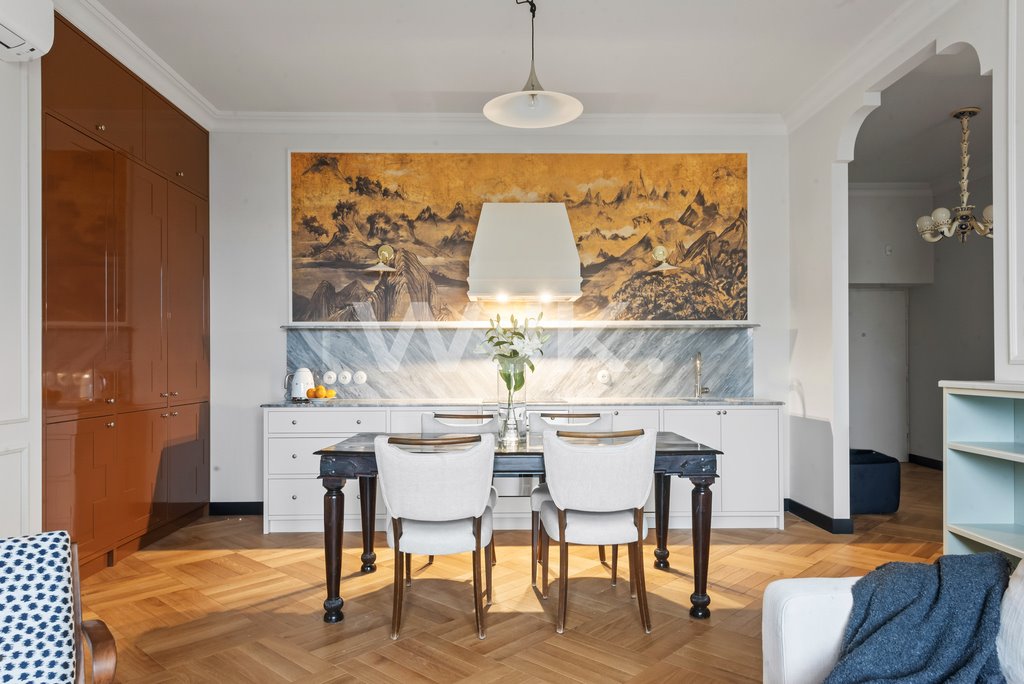 Zapraszam do wynajmu 109 m² w kamienicy z 1936 r. z klimatyzacją Warszawa, Śródmieście, Marszałkowska  109m2 Foto 1