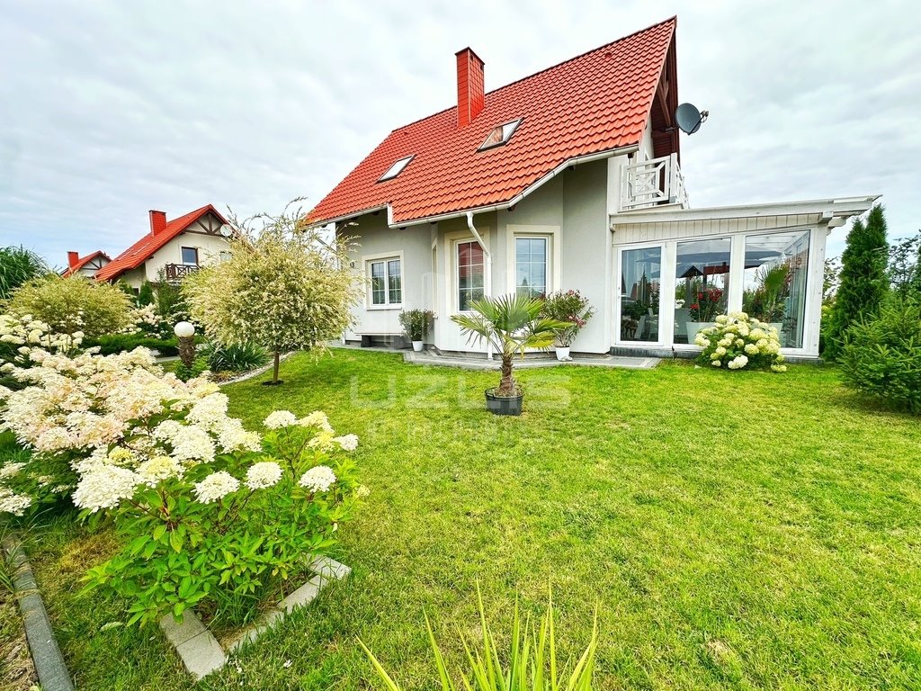 Dom na sprzedaż Lubichowo, Jabłoniowa  97m2 Foto 1