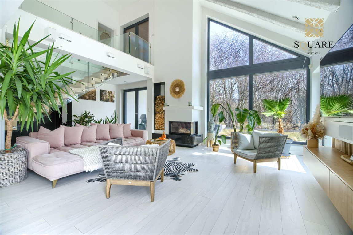 Nowoczesny dom z kominkiem, garaż i ogród w Łomiankach Łomianki, 11 Listopada  240m2 Foto 1