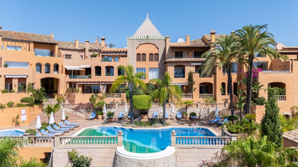 Luksusowy penthouse 174 m² z panoramicznym widokiem na morze Hiszpania, Nueva Andalucia, Les Belvederes, Marbella, Les Belvederes  174m2 Foto 1