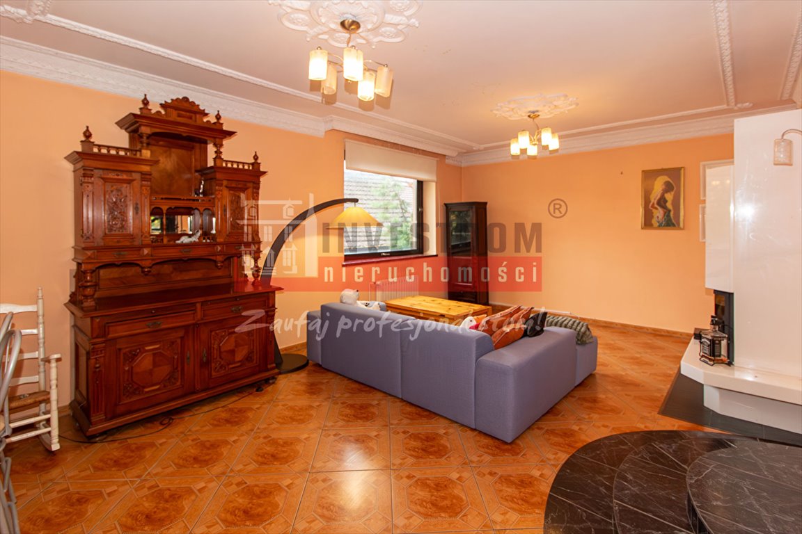 Przestronny dom 330 m2 w Kwiatów z potencjałem na gabinety Opole, Chabry  285m2 Foto 1