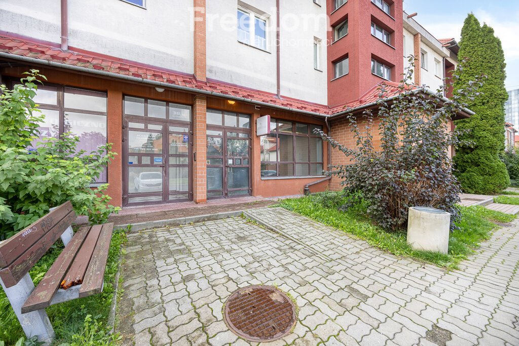 Lokal użytkowy na sprzedaż Rzeszów, Cegielniana  77m2 Foto 1