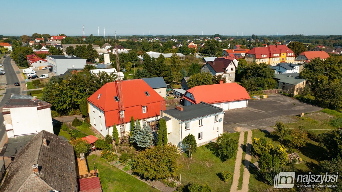 Dom z 3 mieszkaniami i garażem w Gościnie - zapraszam Kołobrzeg, Gościno, Kościelna  127m2 Foto 1