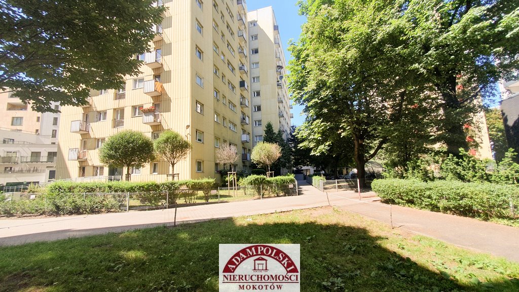 Do sprzedania przestronne 3-pokojowe mieszkanie 56,7 m² w Warszawie Warszawa, Wola, Wronia  57m2 Foto 1