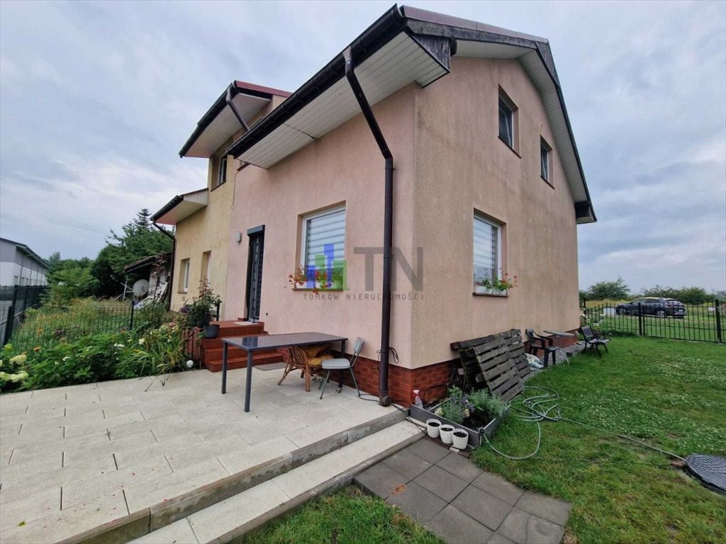 Dom na sprzedaż Radwanice  73m2 Foto 1