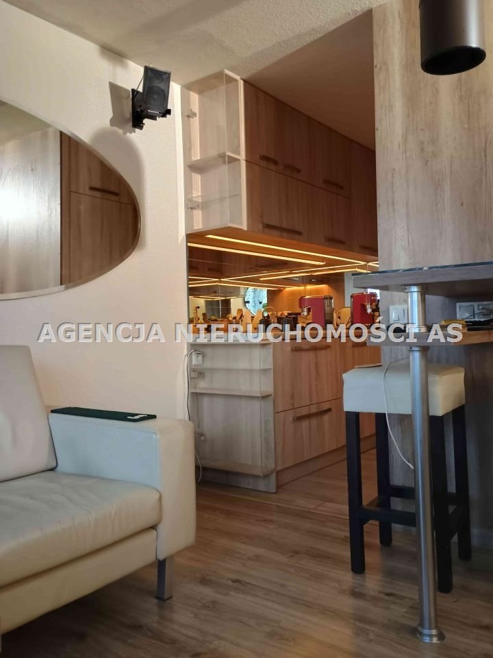 Przytulne 36,5 m² na Podgórzu, balkon, parking! Polecam! Kraków, Podgórze, Ignacego Krasickiego  37m2 Foto 1