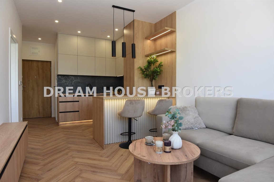Do sprzedania nowoczesne 36 m² mieszkanie „pod klucz” z balkonem Tarnów, Eugeniusza Niedojadło  36m2 Foto 1