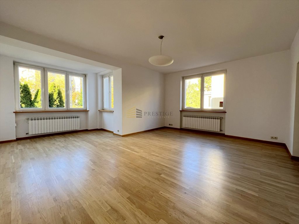 Przestronny dom 200 m2 z garażem i ogrodem w Mokotowie Warszawa, Mokotów, Sadyba  200m2 Foto 1