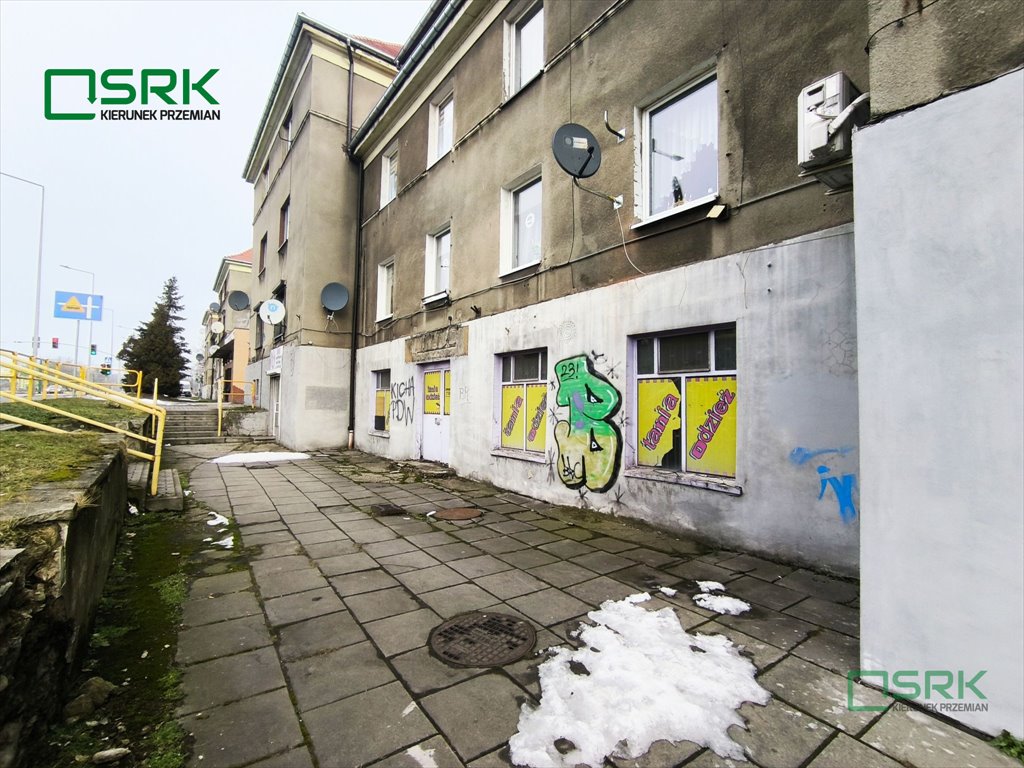 Lokal użytkowy 135 m2 z 10 pomieszczeniami w zabytkowej okolicy Bytom, Strzelców Bytomskich 128  136m2 Foto 1