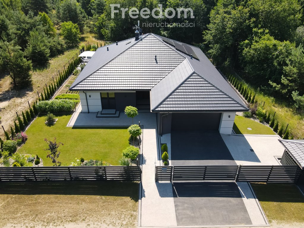 Dom na sprzedaż Grabina  394m2 Foto 1