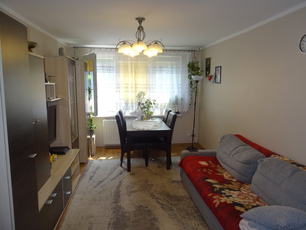 Mieszkanie dwupokojowe na sprzedaż Piotrków Trybunalski, Franklina Roosevelta  38m2 Foto 1