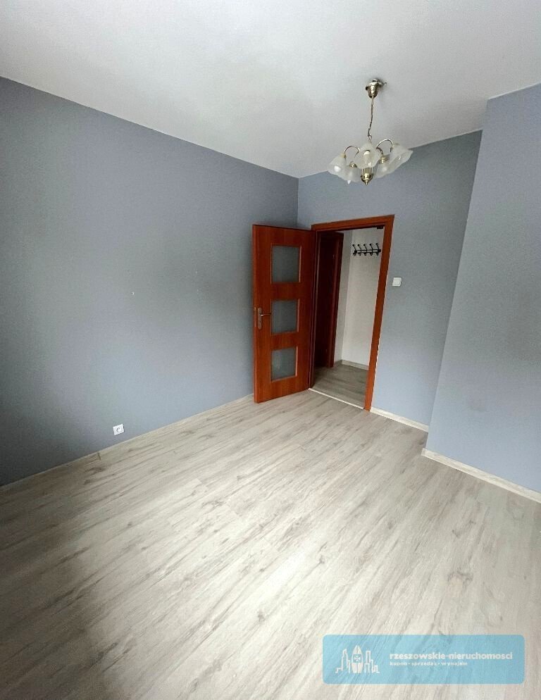 Mieszkanie czteropokojowe  na sprzedaż Rzeszów, Jacka Malczewskiego  74m2 Foto 9