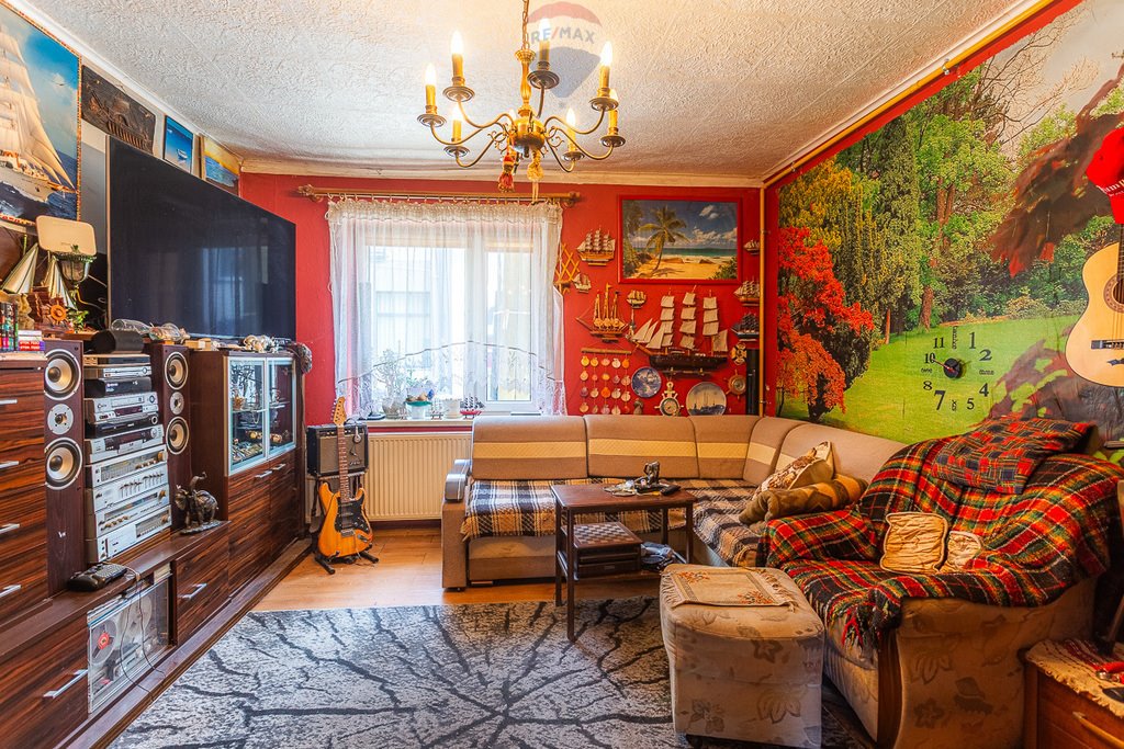 Przestronny dom z ogrodem i garażem 4 auta w Pajęcznie Pajęczno, Kard. S. Wyszyńskiego  120m2 Foto 1