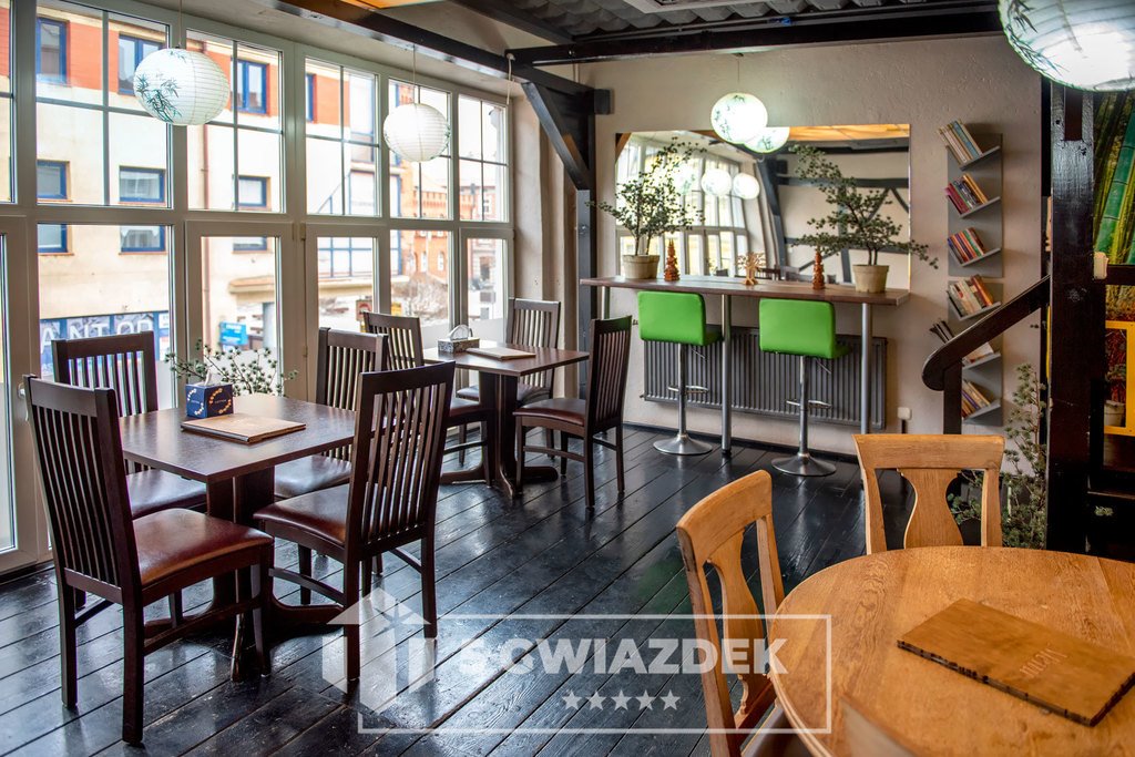 Lokal użytkowy 129,52 m2 w centrum Szczecinka z dużym potencjałem Szczecinek, Boh. Warszawy  130m2 Foto 1