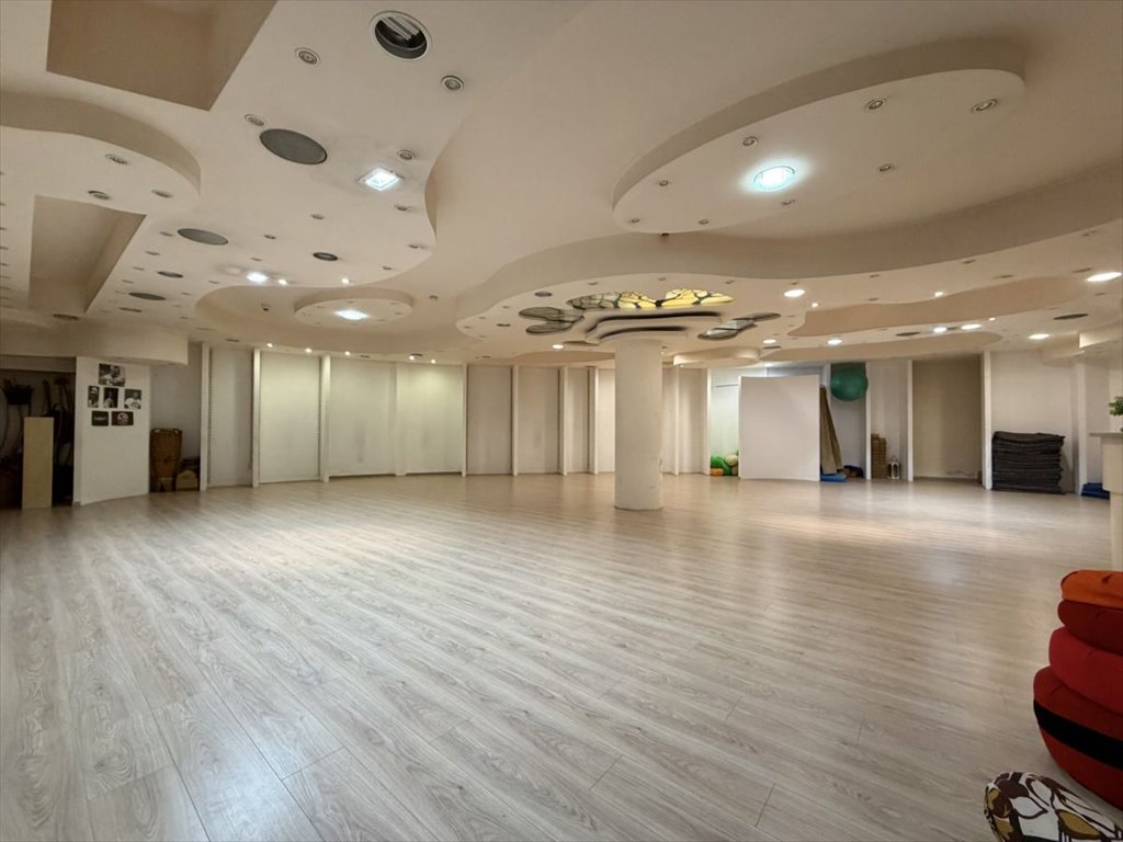 Lokal usługowy 158 m2 z dużym potencjałem w Galerii Ameryka Rzeszów, Józefa Piłsudskiego  158m2 Foto 1