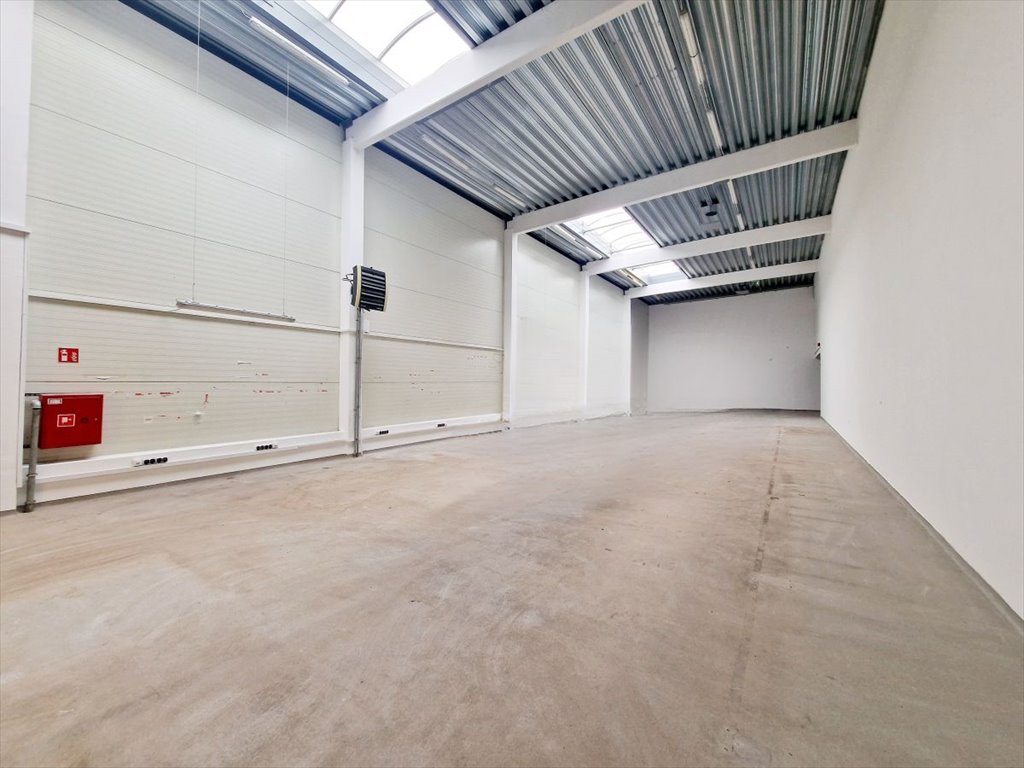 Zapraszam do wynajmu magazynu 530 m² z antresolą w Łodzi Łódź, Bałuty  550m2 Foto 1