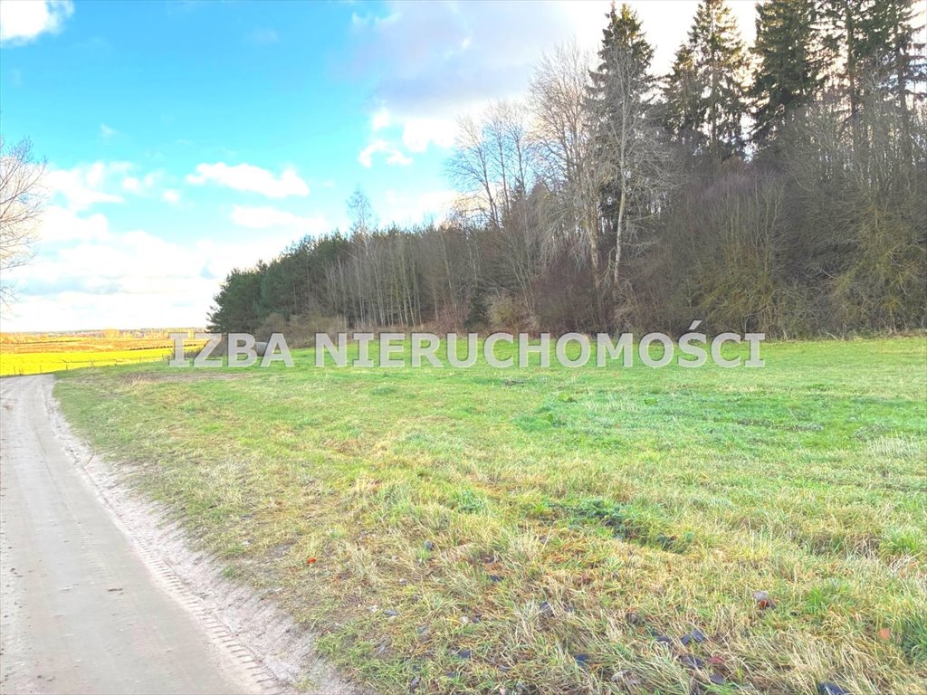 Działki Szarek z widokiem na jezioro i Górę Bunelki Szarek  3 000m2 Foto 1