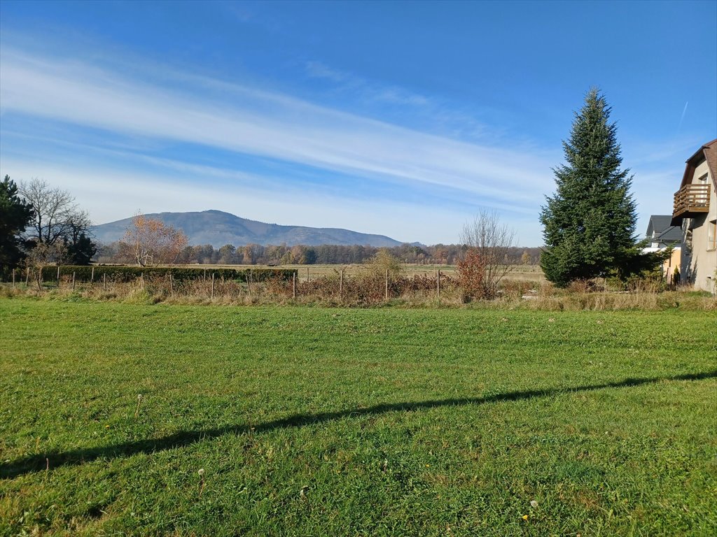 Widokowa działka w Wilkowicach z mediami i dobrym dojazdem Wilkowice  1 502m2 Foto 1