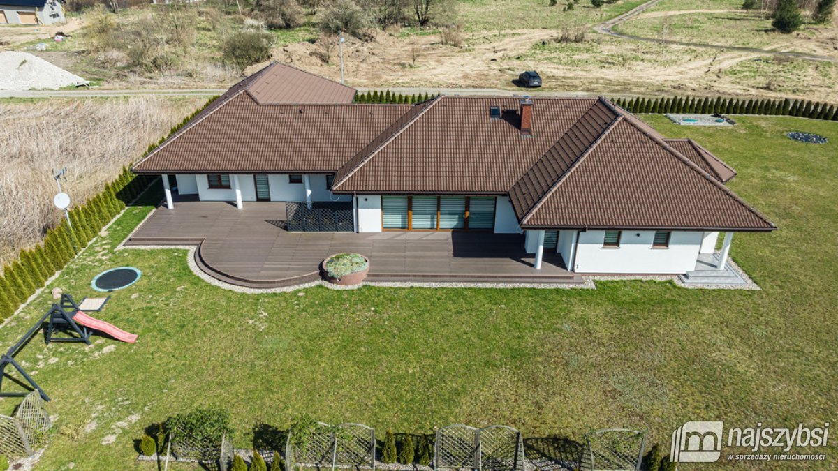 Polecam luksusową rezydencję 8 pokoi z ogrodem i garażem Płoty, Bajkowa  304m2 Foto 1