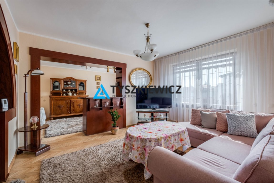 Dom z dwoma wynajmowanymi mieszkaniami, garażem i dużą działką Łęgowo, Rzeczna  200m2 Foto 1