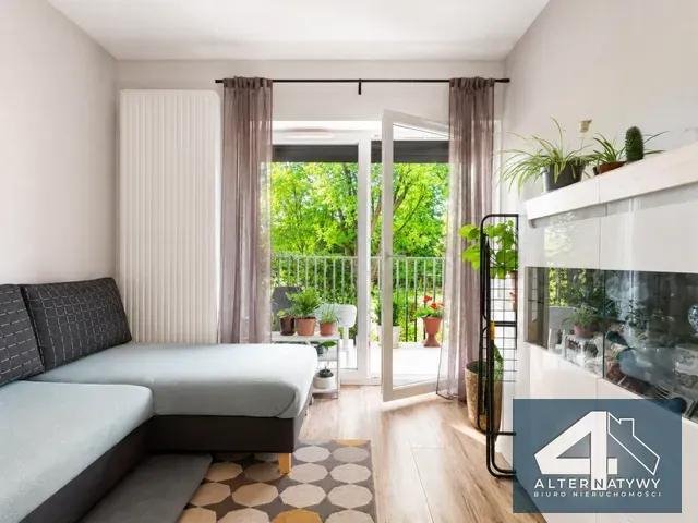 Sprzedam 3-pokojowe mieszkanie 56 m² z balkonem i widokiem na zieleń Kraków, Obozowa 103  55m2 Foto 1