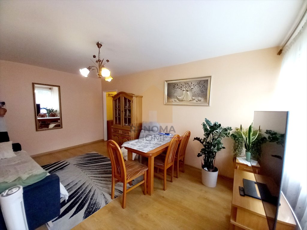 Na sprzedaż przestronne 3-pokojowe mieszkanie z balkonem w Lubinie Lubin  54m2 Foto 1