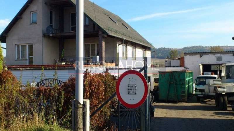 Na sprzedaż: duży obiekt 2200 m² z magazynami i mieszkaniem Czadrów  2 200m2 Foto 1