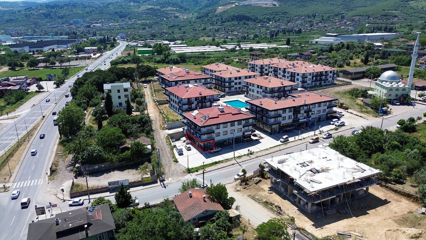 Lokal handlowy z dużym potencjałem w Altınova, blisko Mostu Turcja, Kaytazdere, Kaytazdere, Altınova, Yalova  81m2 Foto 1