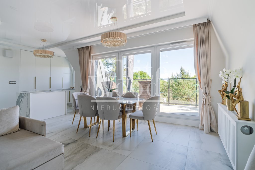 Przestronne 4-pokojowe mieszkanie w Sopocie z widokiem na zieleń Sopot, Górny, Aleja Niepodległości  85m2 Foto 1