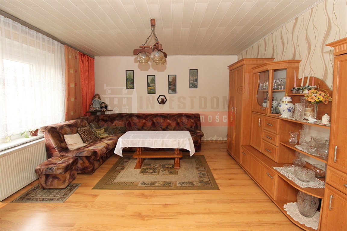 Dom w spokojnej okolicy, 4 pokoje, 98 m2, stan dobry Stradunia  98m2 Foto 1