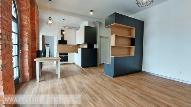 Loftowe mieszkanie 42m2 z parkingiem w centrum Zielonej Góry Zielona Góra, Centrum  42m2 Foto 1