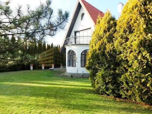 Luksusowy dom 370 m2 z ogrodem, garażem i 8 pokojami Konstancin-Jeziorna, Konstancin  370m2 Foto 1