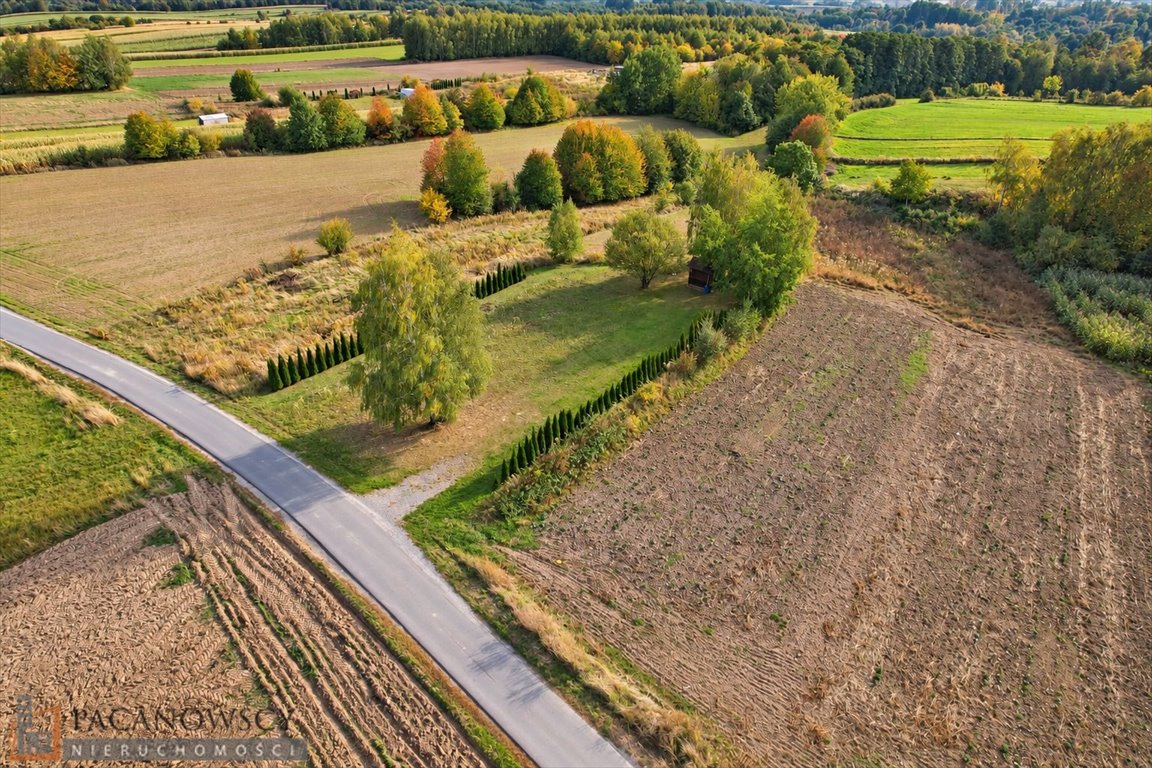 Działka rolna 23 arów w Bibicach, media w drodze - polecam! Bibice  2 300m2 Foto 1