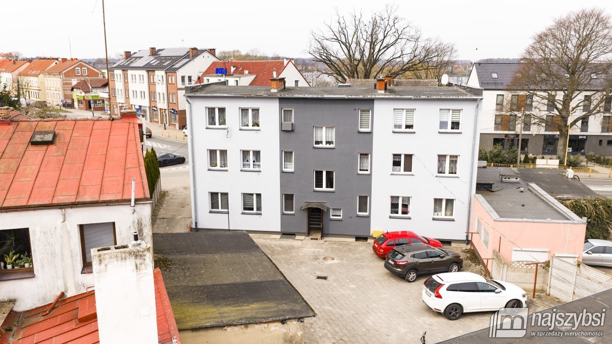 Sprzedam mieszkanie 2 pokoje z garażem w centrum Nowogardu Nowogard, Centrum, 3-go Maja  39m2 Foto 1
