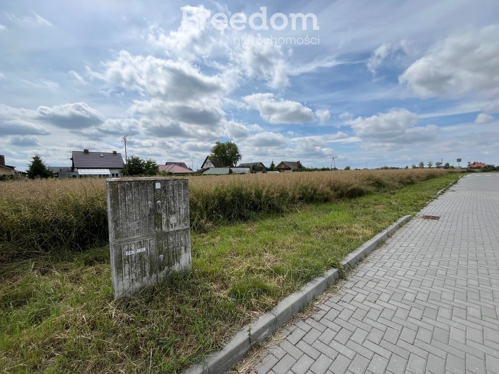 Działka budowlana na sprzedaż Chełmża, księdza prałata Józefa Szydzika  957m2 Foto 1