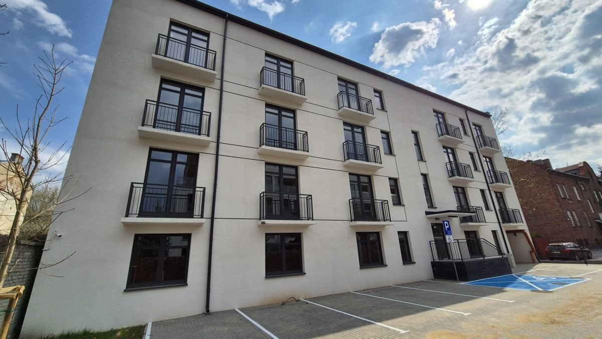 Atrakcyjny lokal użytkowy 27,5 m2 z możliwością zamieszkania Pruszków, Obrońców Pokoju  27m2 Foto 1