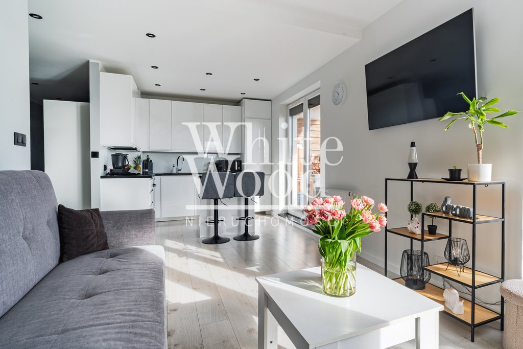 Mieszkanie trzypokojowe na sprzedaż Reda, Olimpijska  58m2 Foto 1