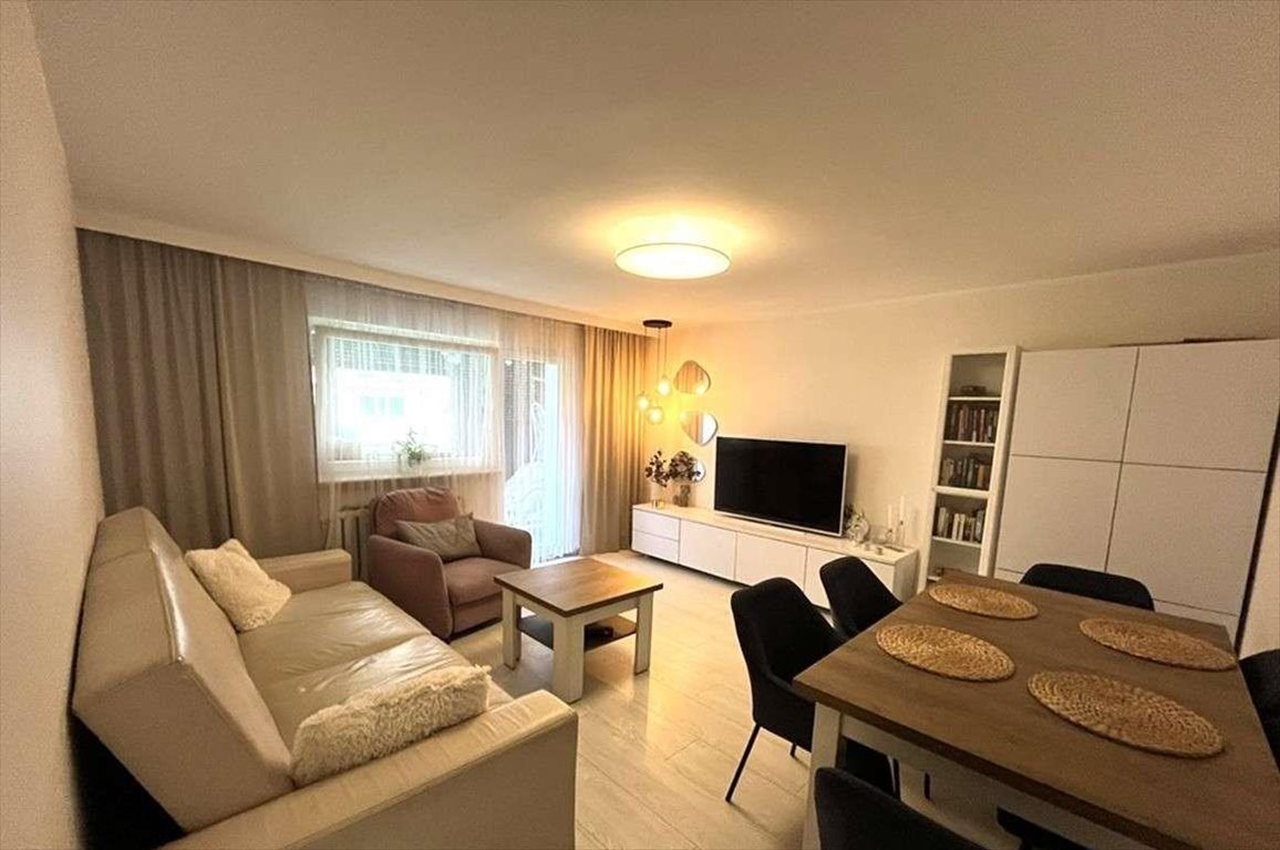 Komfortowe 3 pokoje z balkonem, gotowe do wprowadzenia Leszno, Niepodległości  56m2 Foto 1