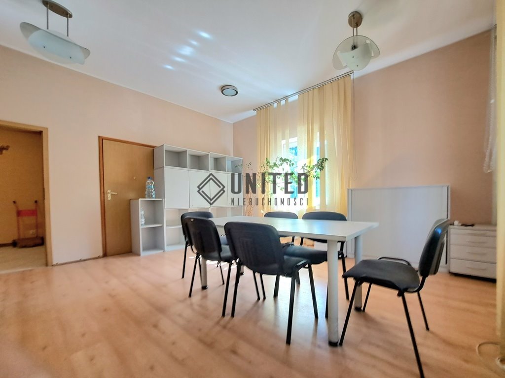 Mieszkanie czteropokojowe  na sprzedaż Wrocław, Przedmieście Oławskie, Przedmieście Oławskie, gen. Romualda Traugutta  115m2 Foto 1