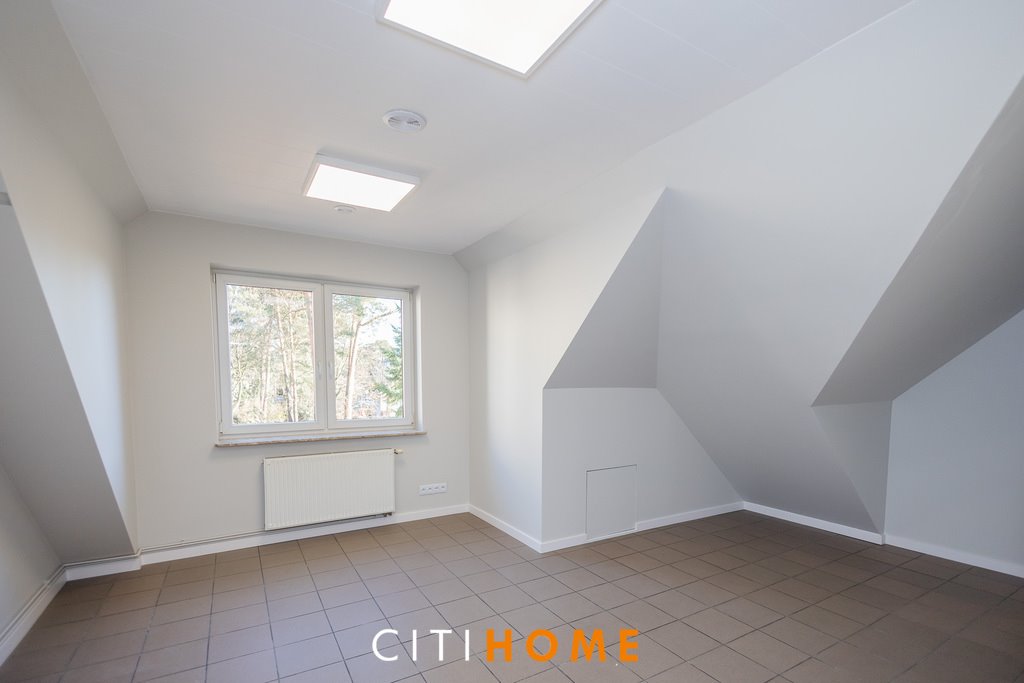 Przestronny lokal usługowy 89 m2 z tarasem i parkingiem Otwock, Józefa Ignacego Kraszewskiego  89m2 Foto 1