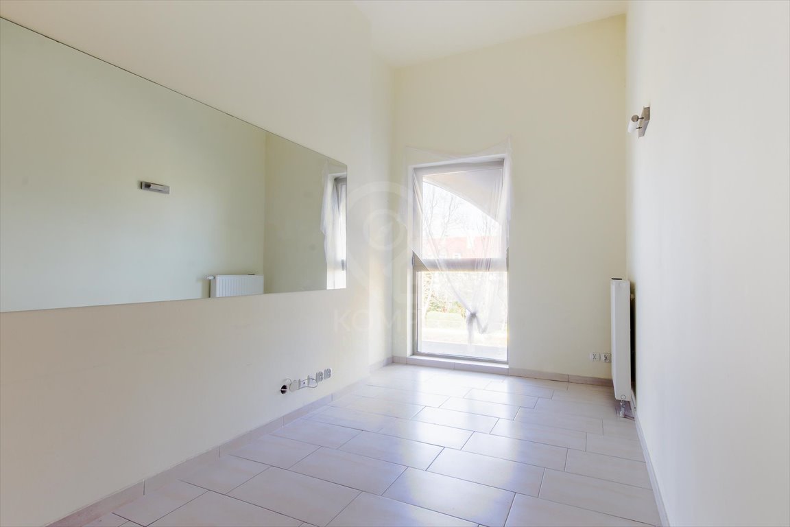 Lokal użytkowy na sprzedaż z antresolą i najmem, Krzyki Wrocław, Wrocław-Krzyki, Ołtaszyn, Ołtaszyńska  13m2 Foto 1