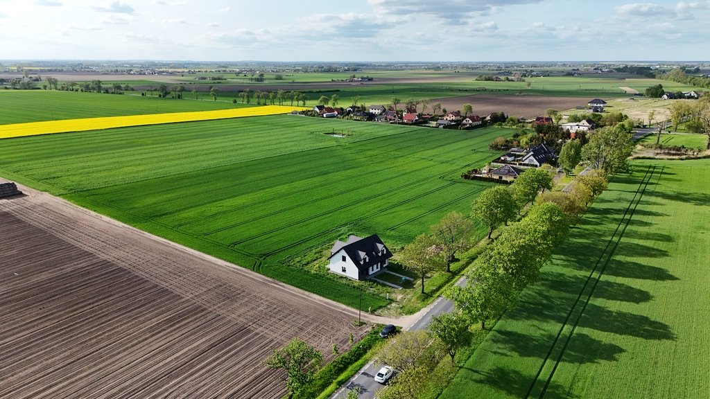 Działka budowlana na sprzedaż Klony  740m2 Foto 1