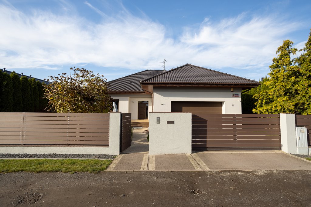 Dom na sprzedaż Zalasewo, Deszczowa  331m2 Foto 1