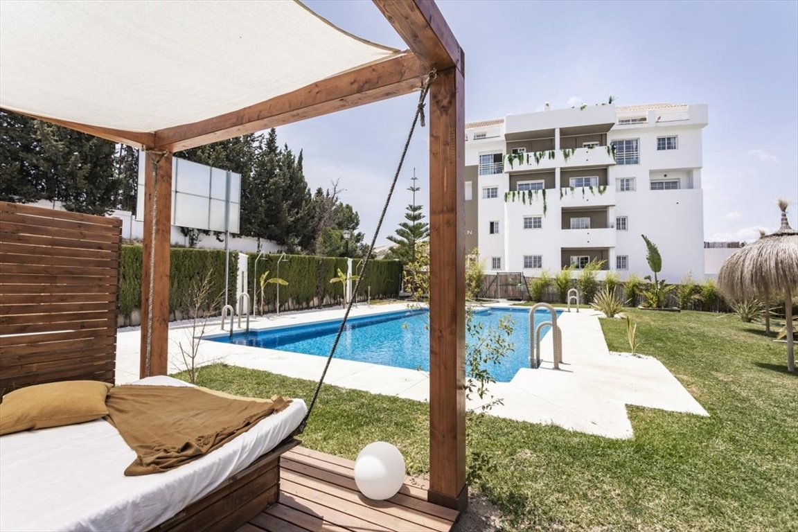 Mieszkanie dwupokojowe na sprzedaż Hiszpania, Marbella  46m2 Foto 4