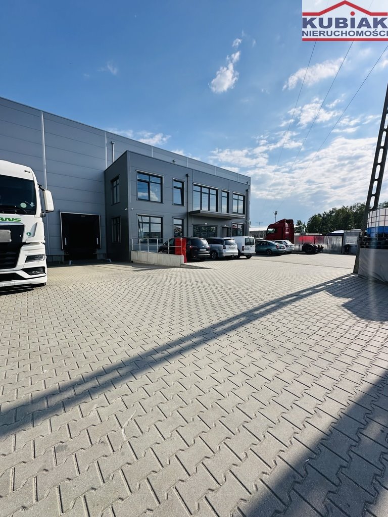 Nowoczesna hala magazynowa A+ z biurami i potencjałem dochodu Chrzanów Duży  2 160m2 Foto 1
