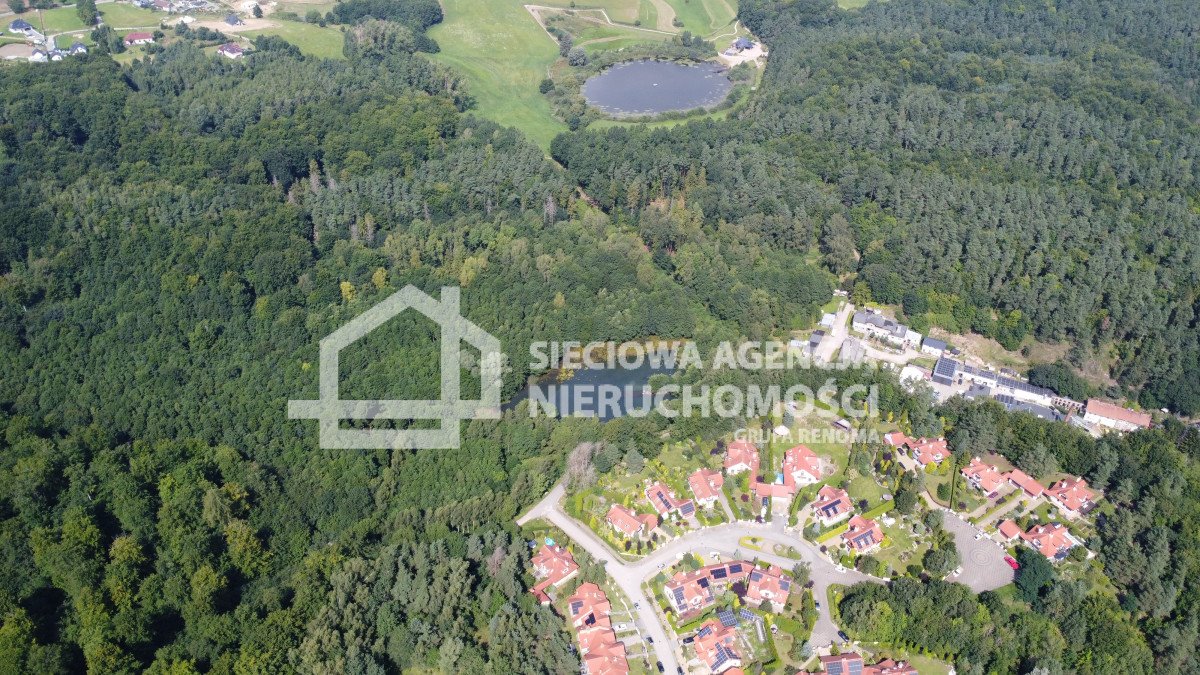 Zapraszam do obejrzenia działki 3,32 ha z warunkami zabudowy i domkiem Łapino  33 200m2 Foto 1